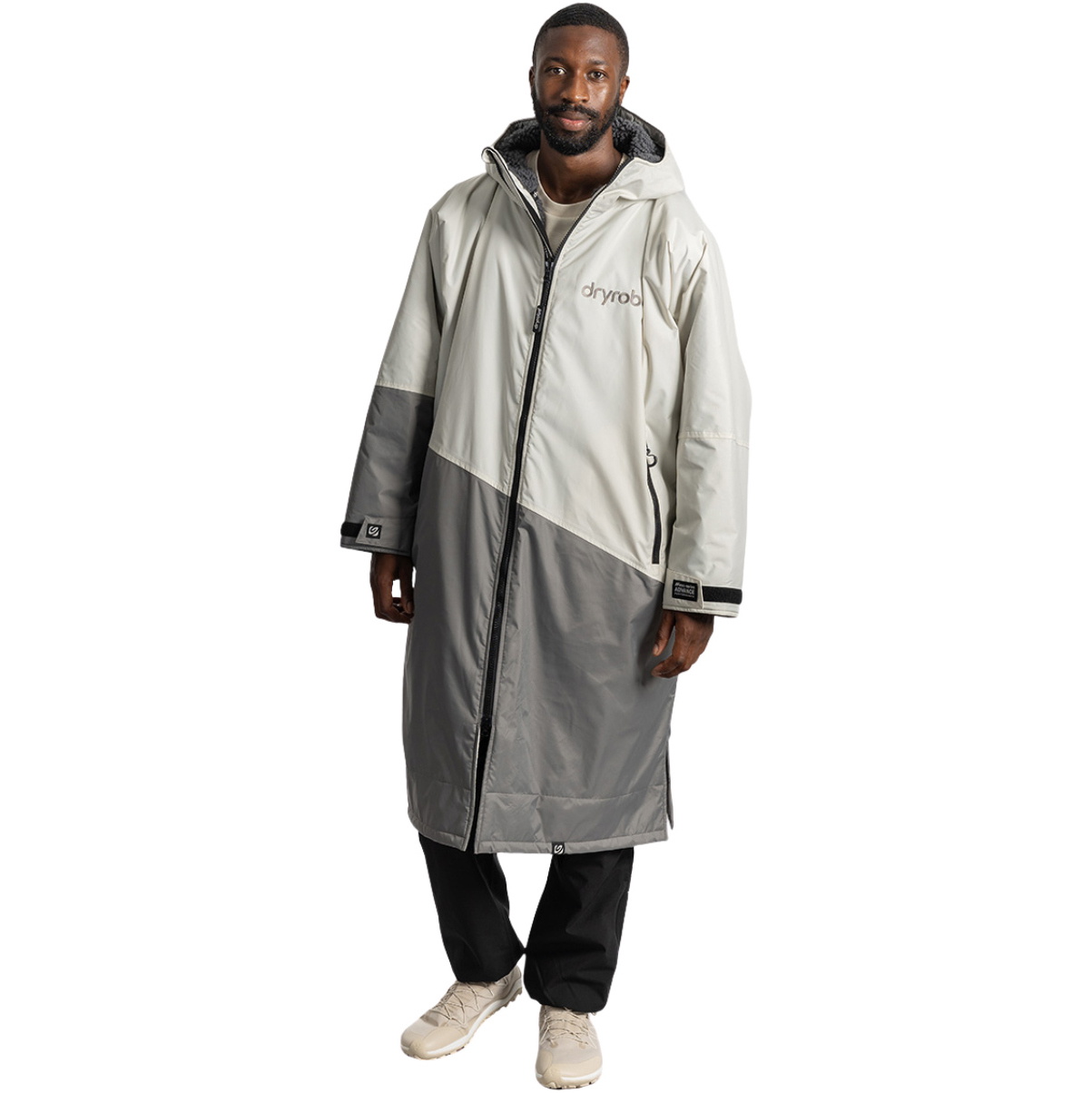 2026 Dryrobe Advance Long Sleeve Changing Robe DALSV3 - Stone